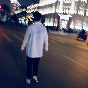 美女脱免费看㊙️直播
